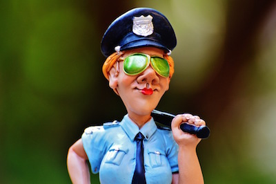 policewoman-985037_960_720
