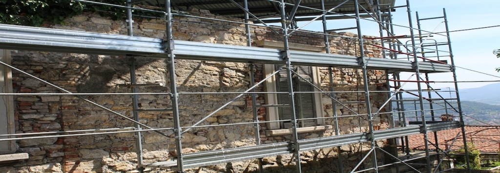 Recomposition et refondation