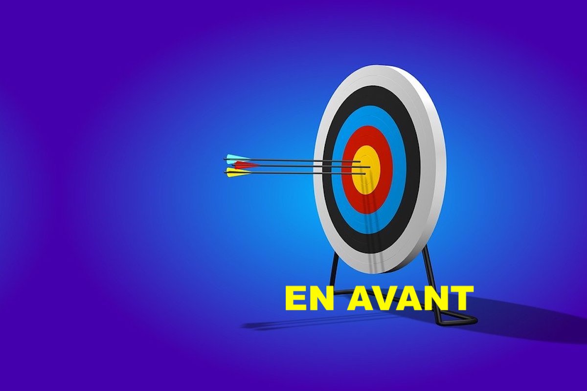 EN AVANT