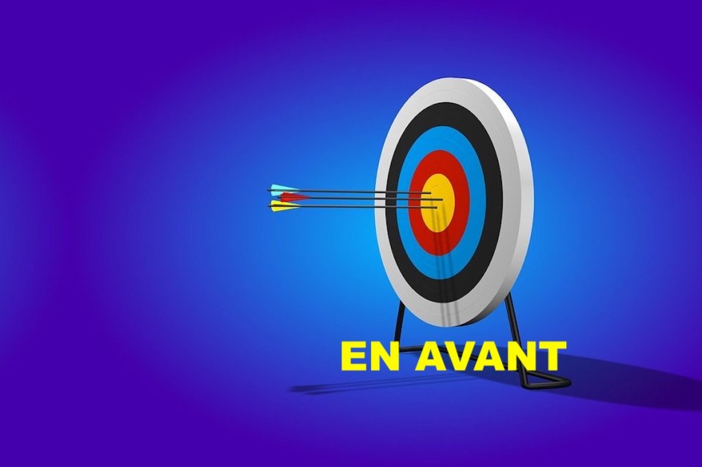 EN AVANT