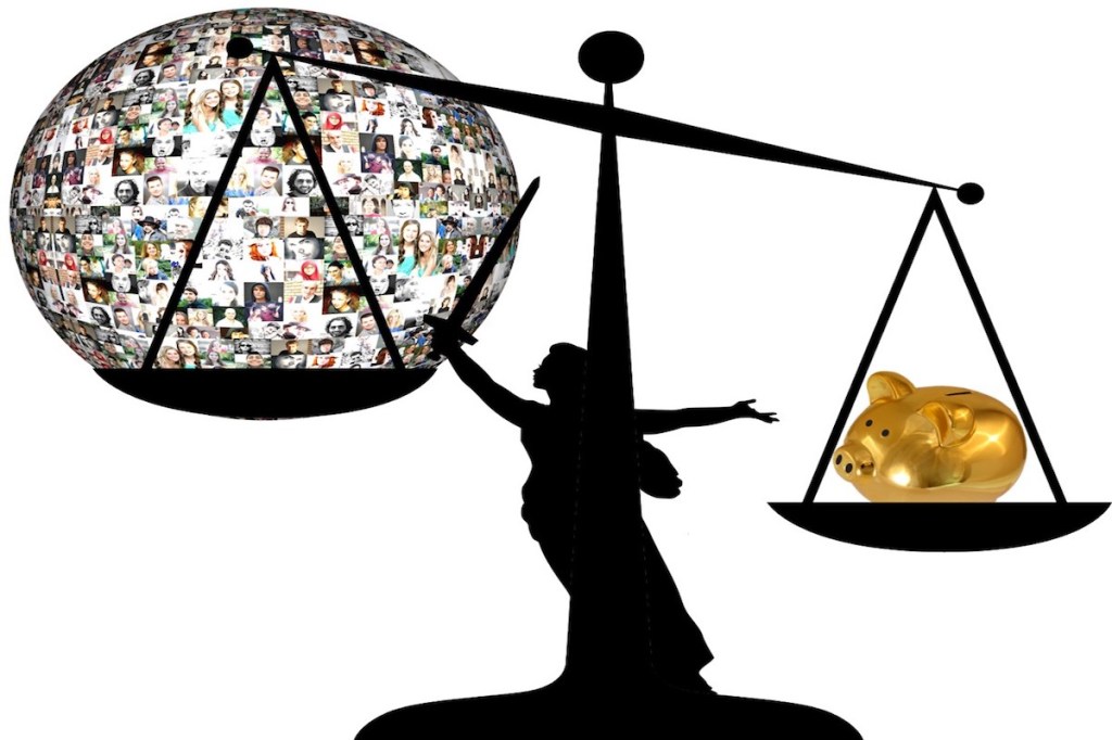 Gouvernement ou entreprise commerciale&nbsp;?