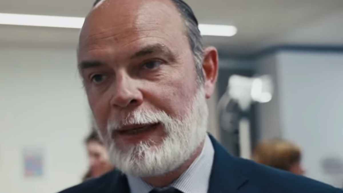 Réforme des retraites : Édouard Philippe plus macroniste que Macron ?