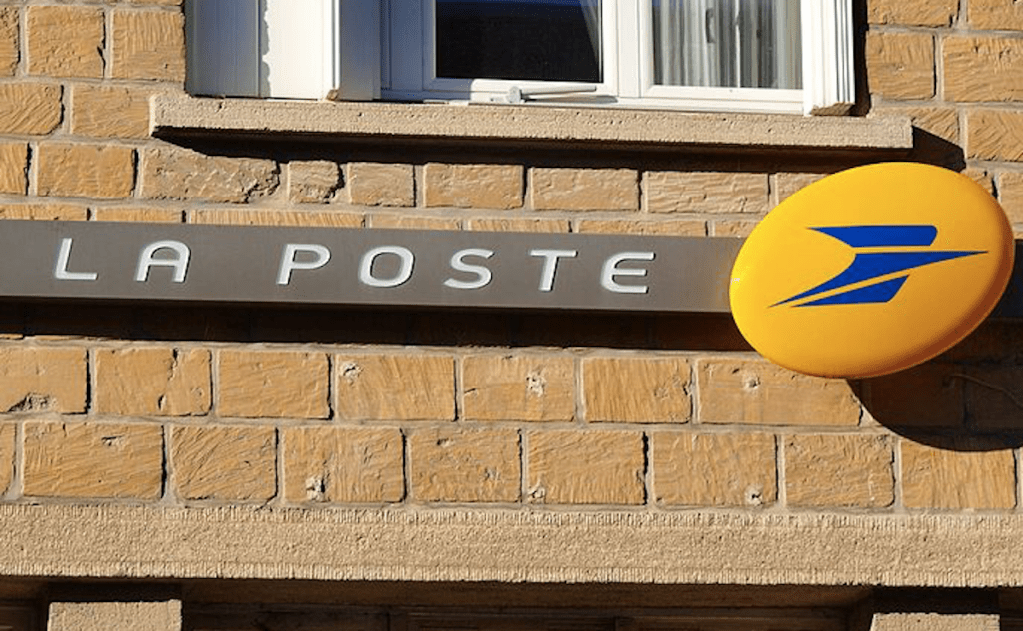 Suppression du timbre-poste rouge