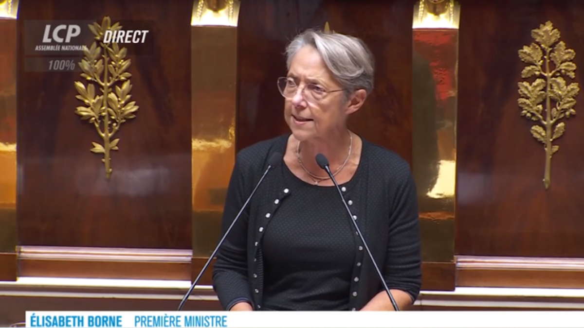 Le projet d’Élisabeth Borne sur l’immigration ? Régulariser des clandestins !