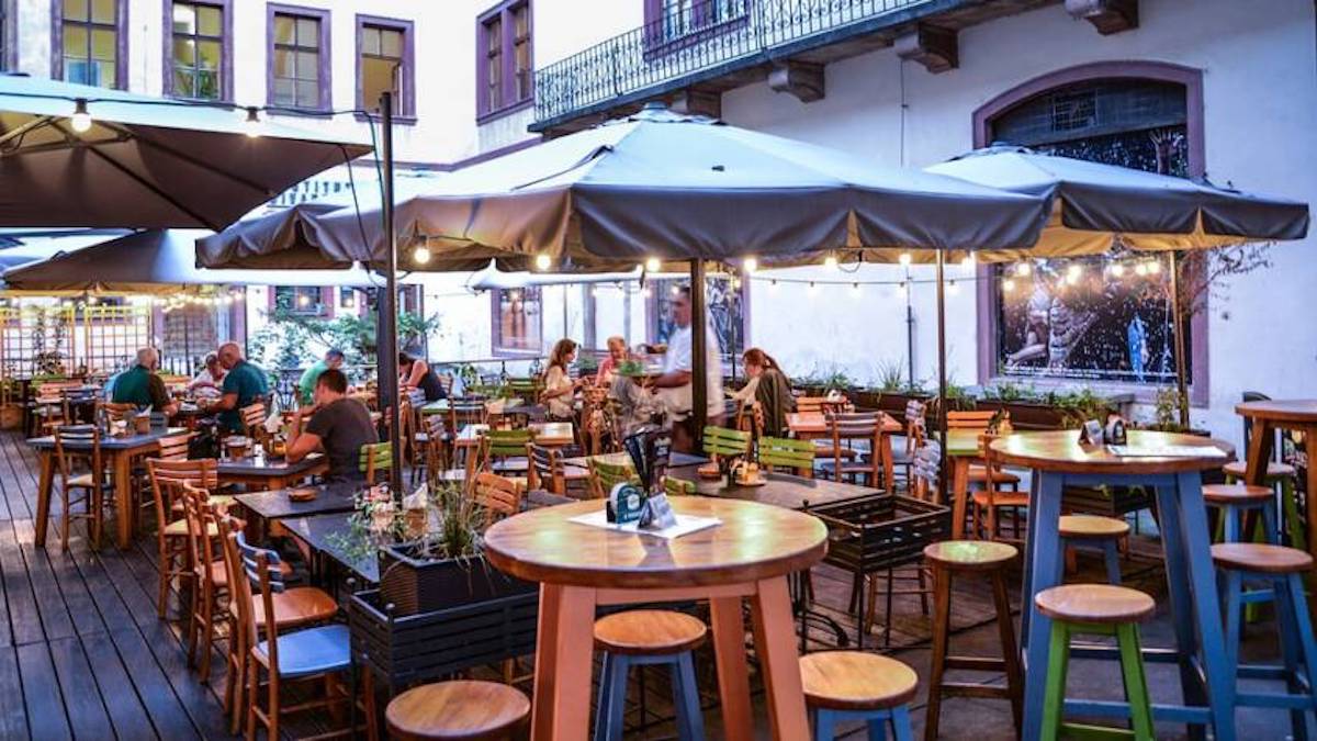 Inflation : derrière la fermeture de restaurants étoilés, le martyre des brasseries de campagne…