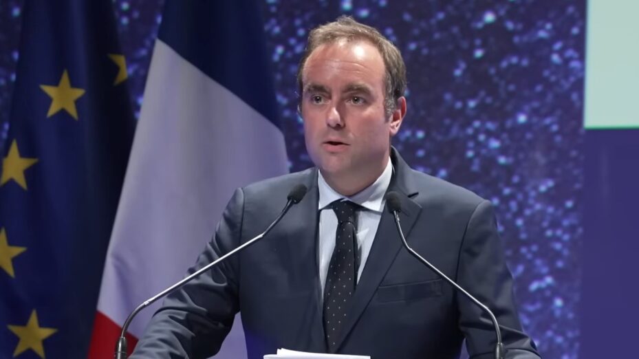 Démophobie : Sébastien Lecornu fait tout pour éviter le retour aux urnes&nbsp;!