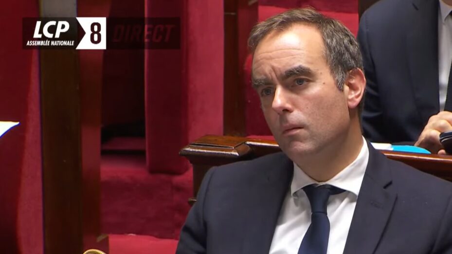 « On nous pisse dessus » : les revirements de Lecornu sur le 1er mai vus par un macroniste